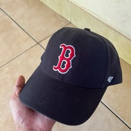 Boston hat logo b