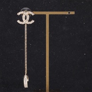 CHANEL(香奈兒)  合金 21P 單只 雙C 耳釘 耳掛 耳骨夾