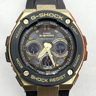 卡西歐 G-SHOCK 手錶 GST-W300G-1A1JF 電波太陽能手錶，原廠錶盒，黑金配色