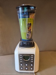 German Pool)  PRO-6 Pro Blender /  Food Processor. 高速攪碎機/榨汁機（俗稱「自然養生機」）
