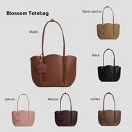 (Blossom Tote) F.timber Women Tote Handbag