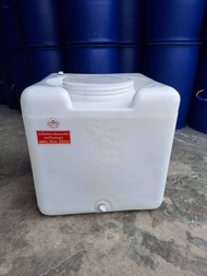 ถังน้ำ300ลิตรสีขาวทรงสี่เหลี่ยม ผลิตใหม่มือ1  มีวาวล์น้ำออก1นิ้ว มีมอก.  กว้าง69เซนติเมตร สูง69เซนติ