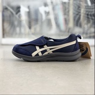 Asics Walker blue