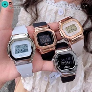 นาฺฬิกา CASIO รุ่น GM-S5600 สัมหรับทานผู้หญิงตังเวลาเเถมฟรีกล่องใส