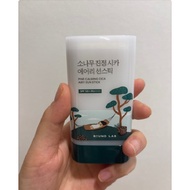 ROUND LAB Pine Calming Cica Airy Sun Stick 19g