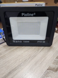 LAMPU SOROT LED FLOOD LIGHT PIOLINE NANO 100W / KAP SOROT 100W /TEMBAK