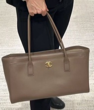Chanel  26s 大象灰托特袋 tote brown 手提袋