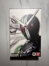S.H.Figuarts（真骨彫製法）MASKED RIDER W CYCLONE JOKER