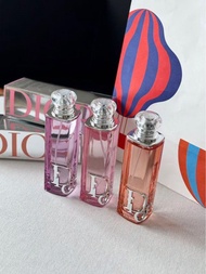 三款 Dior Addict 系列香水