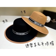 CalvinKlein222 Classic Gold Label Baseball Cap