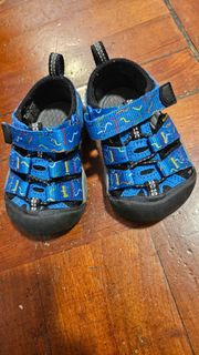 KEEN 藍色兒童涼鞋
