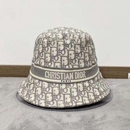 Dior 漁夫帽-58