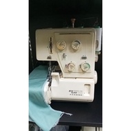 Brand janome japan (mesin jahit tepi)