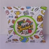 CUSTOM PILLOW BOX DOORGIFT GOODIES HAMPER GIFT BOX CUSTOM DESIGN PRODUCT EXCLUSIVE BOX