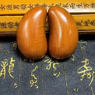 Natural Lightning Strike Jujube Holy Grail Divine Divination Yin Yang Holy Grail Hand Carved Ox Horn