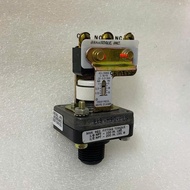 [REAL PICTURE] Barksdale Pressure Switch E1S-H90-PLS