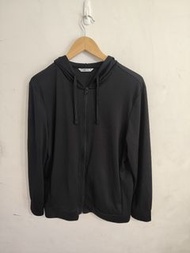 服飾  NET  DRY-COOL  K108  素面  素色  黑色  抽繩  連帽外套  薄外套  L號  透氣  運動  春夏