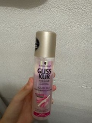 Schwarzkopf Gliss Kur Liquid Silk 護髮噴霧