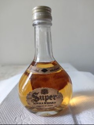 Nikka Super Old 迷你威士忌酒辦