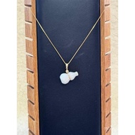 BY08  Biyo Jewelis  Type A Jadeite Gourd pendant with chain