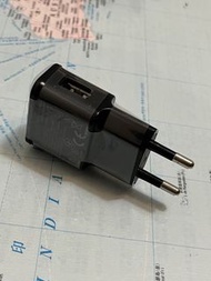 ETA-U90EWE 旅行充電器 Input 100-240V 50-60Hz Output 5V 2A