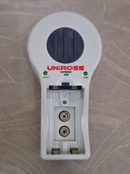 UNIROSS 2A 3A 9V 電池充電器 BATTERY CHARGER