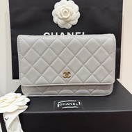 Chanel woc 灰色 淡金扣 晶片款 超級大全配👍
