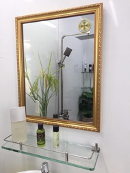 Gương soi Kibath có khung kích thước 40x50 cm