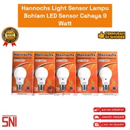 CAHAYA Hannochs Light Sensor LED Light Bulb 9 Watt Light Sensor