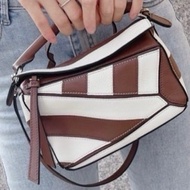 【LOEWE Mini Puzzle咖+白色幾何包】