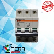Merlin Gerin Multi9 C60H C32 3 Pole Circuit Breaker 3P 32A
