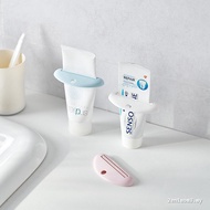 Japan Japan KM Toothpaste Squeezer Toothpaste Clip Facial Cleanser Hand Cream Squeezer Household Man
