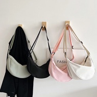 UNIQLO Bag Women Bag Canvas Bag Dumpling Bag Shoulder Bag Underarm Bag Sling Bag crossbody Beg messenger Perempuan 女生斜背包