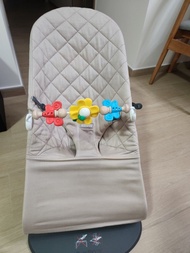 babybjorn bouncer with 2 toy bar 搖搖椅 連2 set玩具 連原裝盒