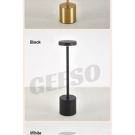 【MY Local delivery】GEESO Cordless LED Table Lamp Iron Art 3 Color Changeable Dimming Table Light Tou