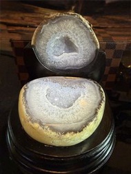 瑪瑙白水晶聚寶盆