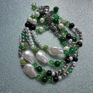 【新年禮物】綠色 水晶 金屬珍珠 客製串珠手鏈| 配飾 吊飾 y2k
