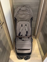Nuna TRVL 輕便嬰兒車