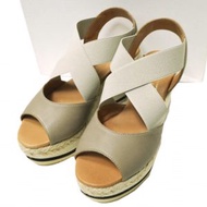 LE CRABE ROUGE 西班牙製造經典坡跟涼鞋，36碼（23公分），灰褐色，鞋款 [全新] [二手] [LE CRABE ROUGE]