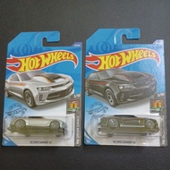 HOT WHEELS 18 COPO CAMARO SS , HW DREAM GARAGE