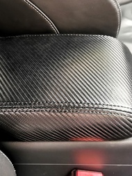 ที่วางแขนกลางแบบหนังแท้สำหรับ Subaru Forester Outback Legacy XV ที่ปรับแต่งได้ ปกป้อง ตกแต่งภายใน ที