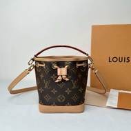 LV Nano Noe水桶包