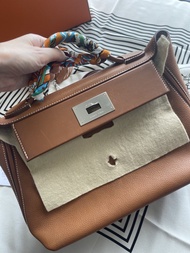 Hermes Barenia Faubourg 2424 29 馬鞍皮 PHW