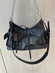 Louis Vuitton 黑色皮質包包 黑武士