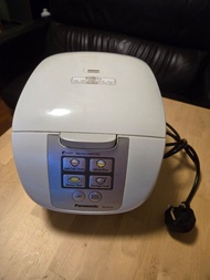 &lt;&lt;快閃價&gt;&gt; Panasonic SR-DF101 1.0公升 電飯煲 Rice Cooker