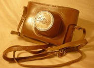 蘇聯製造的 FED 3 底片旁軸相機原廠皮套