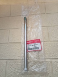 แกนสวิงอาร์ม (แท้ศูนย์) Wave 110i ปี09-24 (52101-KWB-920)