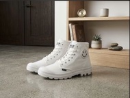 PALLADIUM x Smiley 聯乘款白色帆布鞋，短boot，短靴
