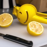 美國 kikkerland 檸檬榨汁器手動檸檬汁夾子