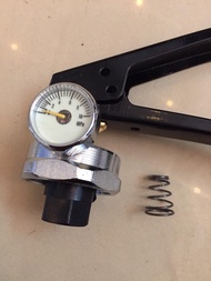 Van chữa cháy tán inox có ren sẵn đồng hồ 100kg/cm2